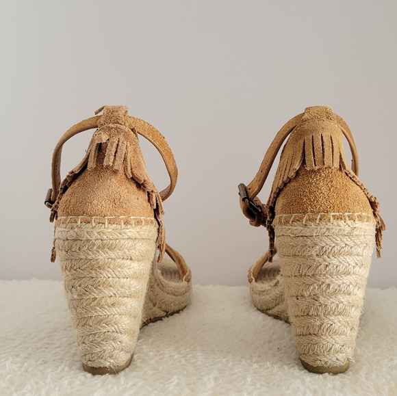 Frye Lila Feather Wedge Open Toe Suede Sandal Womens Tan Size 6 - Picture 5 of 12